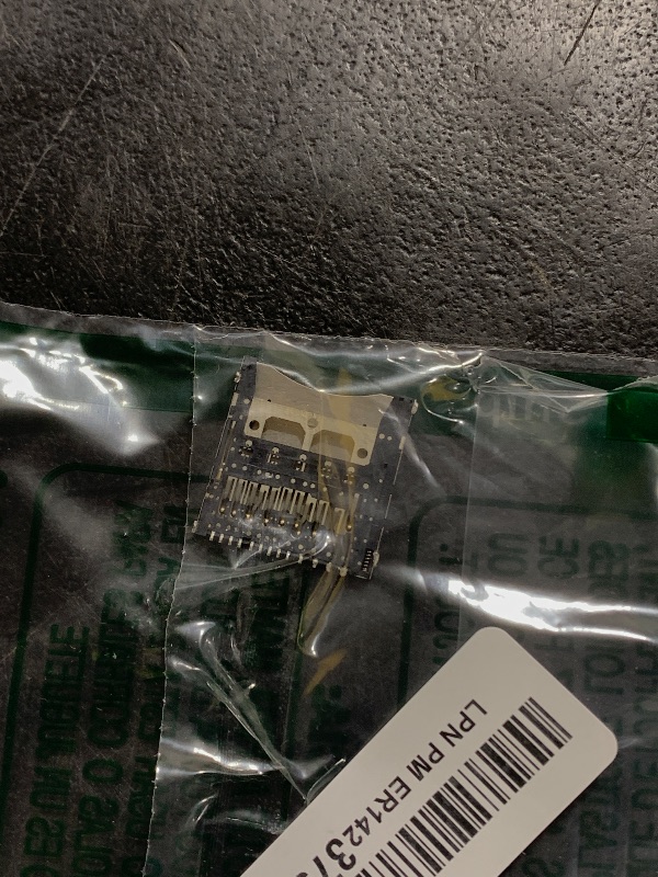 Photo 1 of Replacement Card Slot Socket SD Card Socket for Nintendo 3DS 2DS, PCB Mount SD Card Slot for 3DS 2DS Accessories Repair Parts