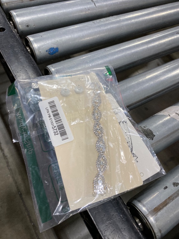 Photo 1 of fashion jewelry set of neckless and earrings