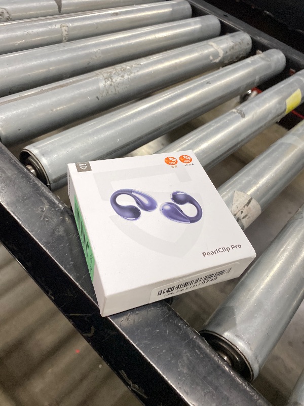 Photo 1 of  pearl clip wireless headphones  soudpeats 