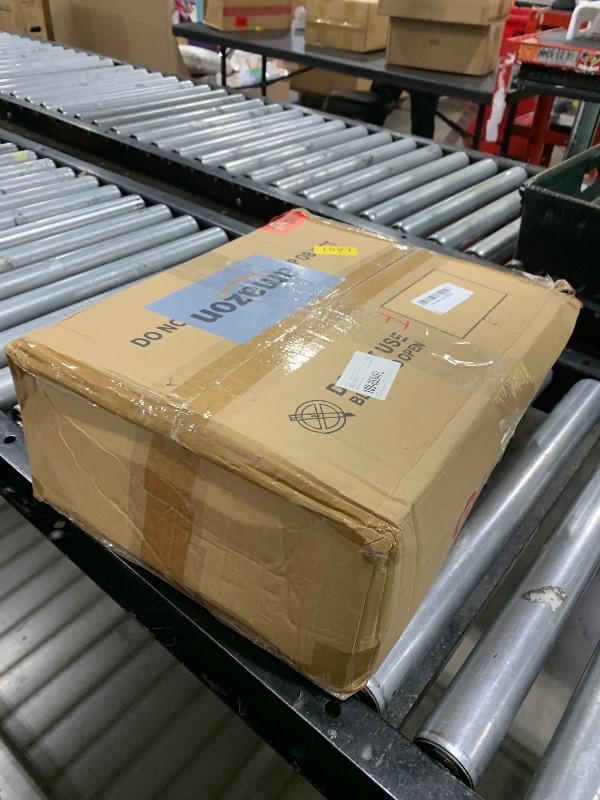 Photo 1 of GUNHYI 16 Layers SUV Car Cover Waterproof All Weather Heavy Duty, Universal Fit Subaru CrossTrek, Audi Q3, Kia Soul/Seltos, Honda Element, Hyundai Kona, Nissan Kicks, Toyota CHR, vw Taos etc.