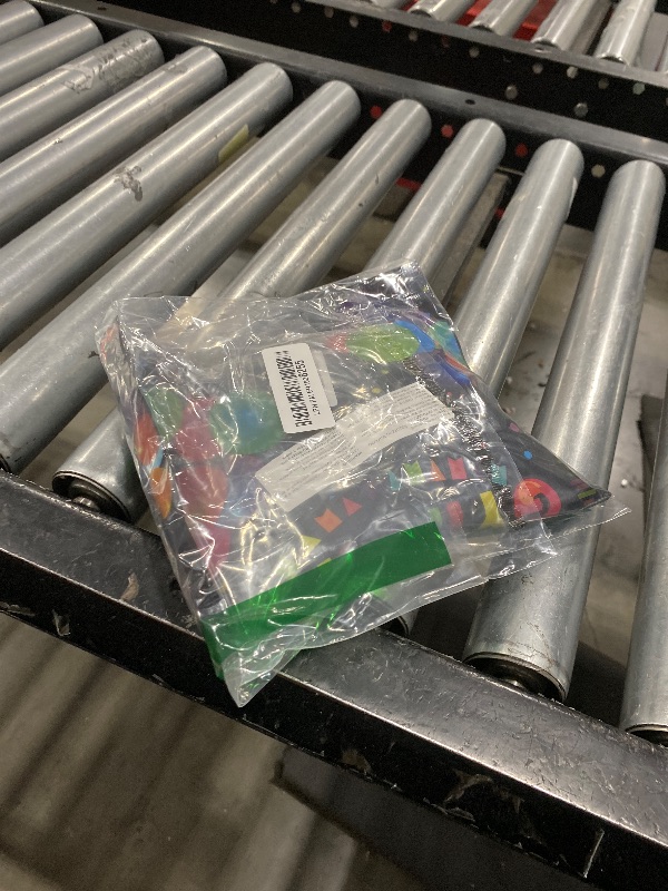 Photo 1 of 100 Pcs UV Neon Balloons ,Neon Glow Party Balloons UV Black Light Balloons Glow in the dark for Birthday Decorations Wedding Glow Party Supplies Blacklight Reactive Fluorescent Balloons