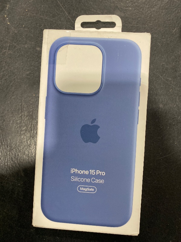 Photo 1 of Apple iPhone 15 Pro Silicone Case with MagSafe - Winter Blue