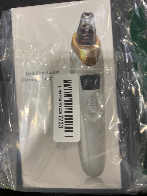 Photo 1 of 2025 Pore Vacuum, USB Rechargeable Blackhead Remover Vacuum,3 Levels Adjustable Pore Vacuum Blackhead Remover, with 5 Suction Power,6 Probes,Face Vacuum Pore Cleanser for Women & Men-White