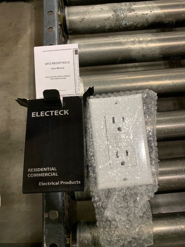 Photo 1 of ELECTECK GFCI Outlets 15 Amp, Non-Tamper Resistant, GFI Receptacles with LED Indicator, Ground Fault Circuit Interrupter, Wall plate Included, White