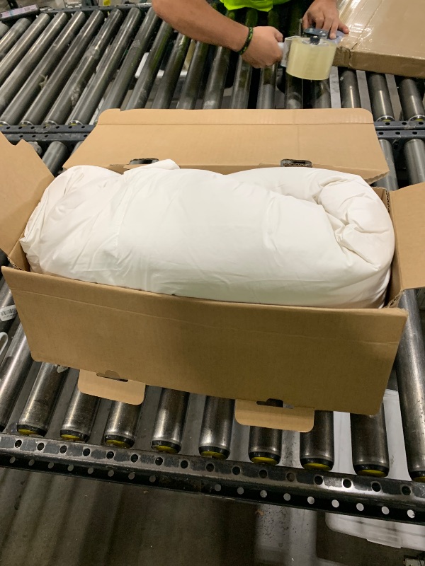 Photo 1 of Serta Goose Feather Down Fiber Cotton Comforter Twin Size - 100% Cotton Duvet Insert - Hotel Luxury Hypoallergenic Bedding Comforter All Season Medium Warmth 68 x 90 Inch White