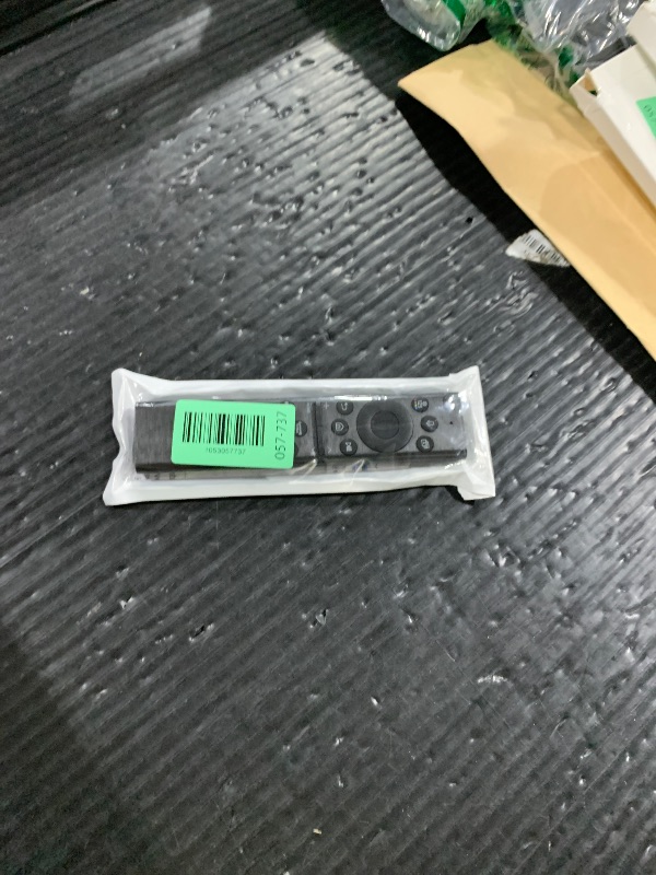 Photo 1 of Voice Remote for Samsung Smart TV,Replacement Control for Frame TV,for All 2019 to 2025 Samsung Crystal/UHD/QLED/NEO QLED/ 4K 8K Smart TVs,No Solarcell,BN59-01385A,2 Year Warranty