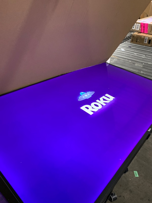 Photo 1 of Roku Smart TV 2025 – 50-Inch Select Series