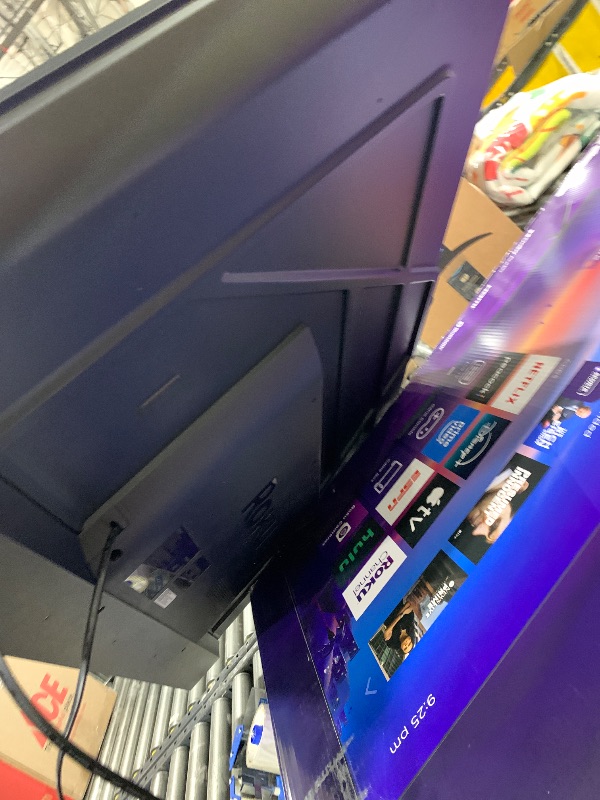 Photo 1 of Roku Smart TV 2025 – 55-Inch Select Series