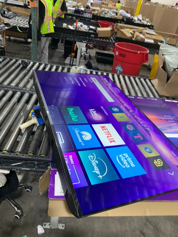 Photo 1 of Roku Smart TV 2025 – 55-Inch Select Series
