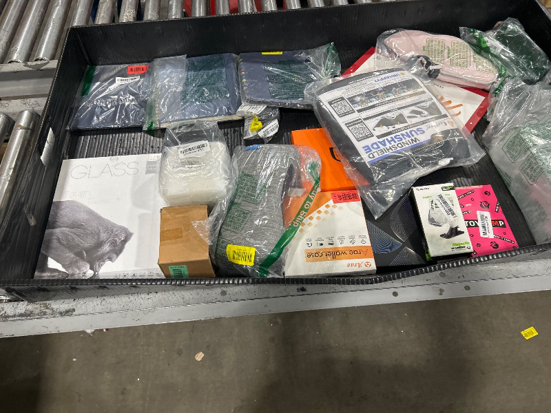 Photo 1 of Nellis Variety Box: Small 