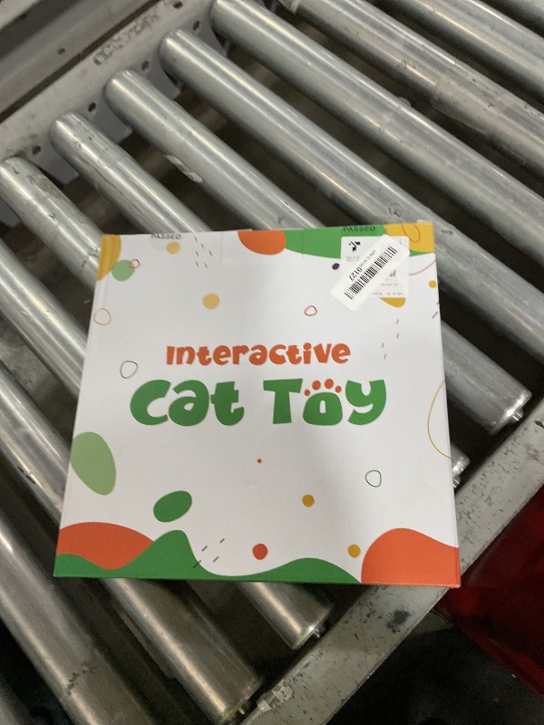 Photo 1 of Pawaboo Interactive Cat Toy with Running Mouse, Electronic Motion Cat Toy Automatic Teaser for Indoor Cats, Pop and Play Hide Seek Cat Toys Hunting Mouse for Pet Cat Kitten Play Fun Exercise, Green