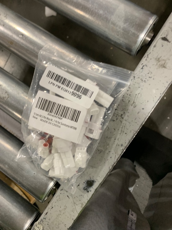 Photo 1 of 10 Sets 2 Pin DJ7021-2-11/21 Waterproof Wire Connectors Fog Lamp Plug 6187-2171 6180-2181 Electrical Quick Connector Kit, Compatible with Sumitomo MT090 2-pin, White