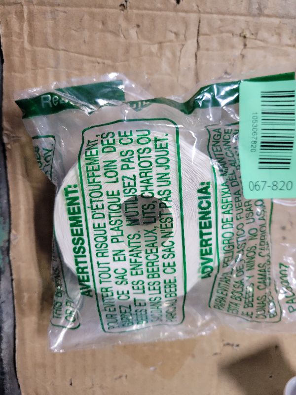 Photo 1 of 1000 PCS Round Clear Seal Stickers, Transparent Envelope Mail Wafer Seal Self Adhesive Package Circle Label Dots with Perforation Line for Envelopes, Boxes and Gift Packaging (1.5" in Diameter)