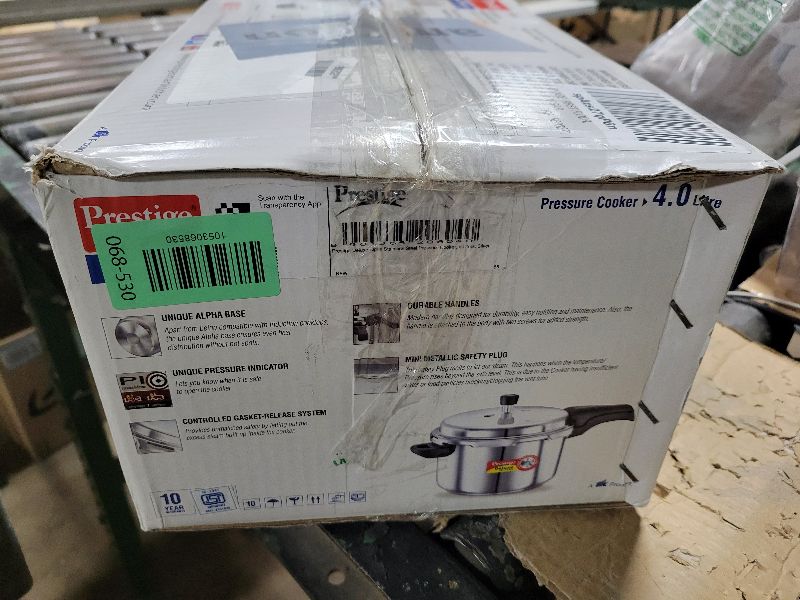 Photo 1 of Prestige 4L Alpha Deluxe Induction Base Stainless Steel Pressure Cooker, 4.0-Liter , Silver