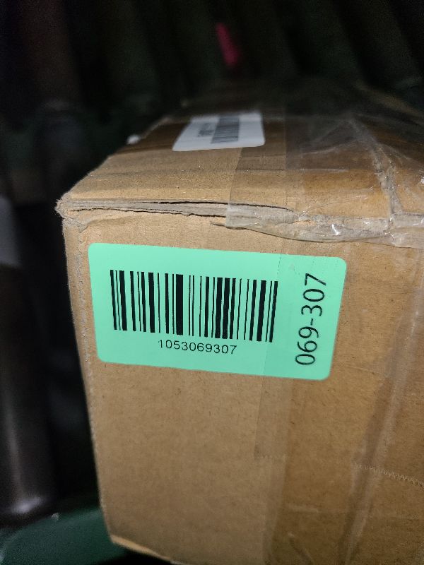 Photo 1 of 100 Pack 5 x 5 inch Clear Plastic Disposable Clamshell Container,Hinged Take Out Clamshell Dessert Container with Lid Takeout Tray Disposable Food Clamshell Containers for Dessert,Cakes,Sandwiches