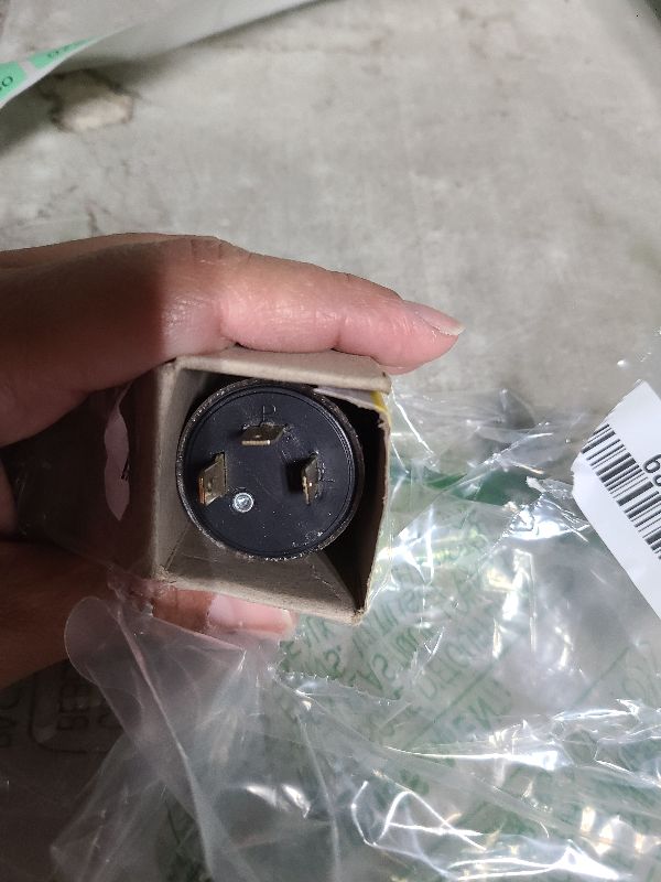 Photo 1 of 12V 3 Pin Electronic LED Flasher Relay Round Heavy Duty Electronic Turn Signal Light Blinker 3 Prong Turn Signal Flasher Relay