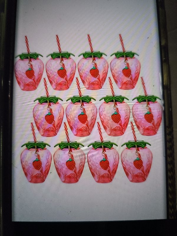 Photo 1 of )
LemonRoad 12 Pcs 17 oz Strawberry Shaped Cups with Lids and Straws Reusable Cute Drinking Cups Strawberry Water Bottles for Hawaiian Summer Part