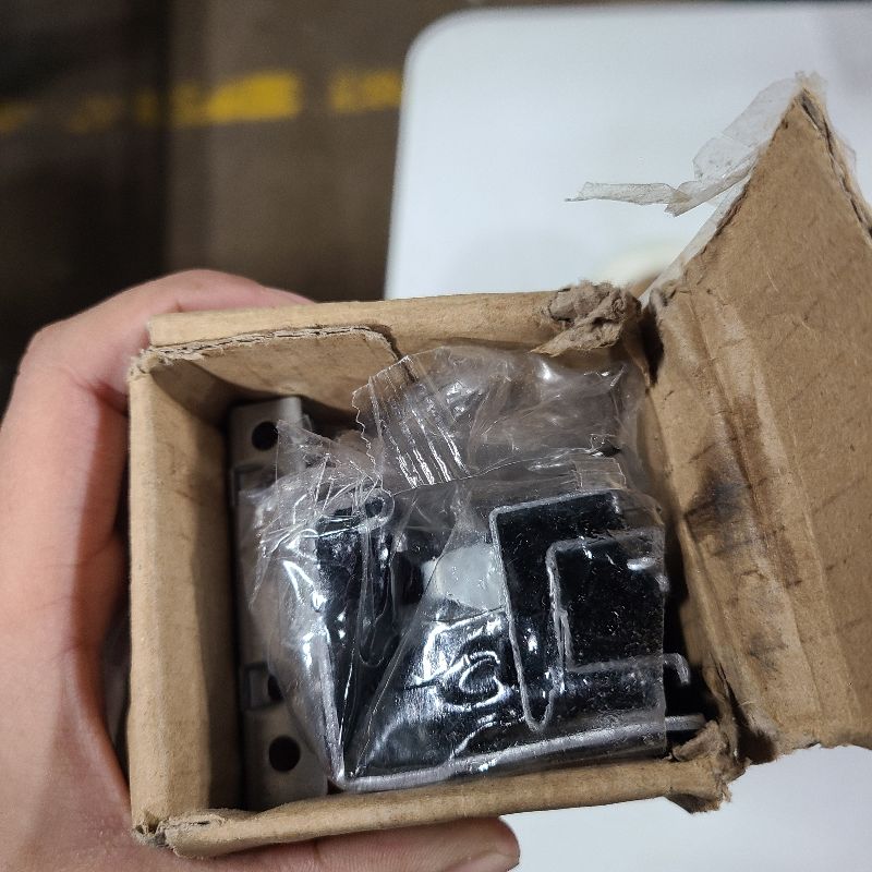 Photo 1 of 1 Pair of 18 Inch Undermount Soft Close Drawer Slides 100LB Load Capacity Full Extension Concealed Drawer Rails with 3D Locking Device