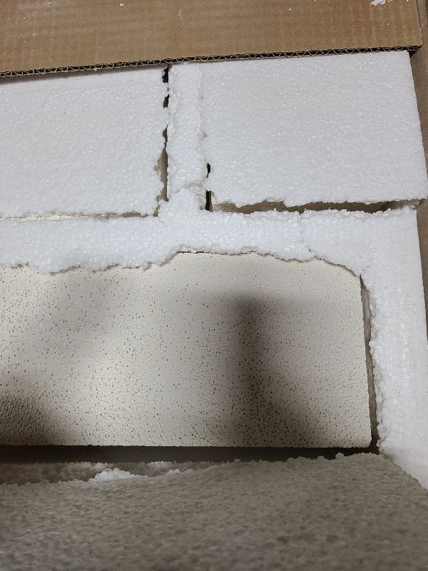 Photo 1 of 12 Pieces Insulating Fire Brick for Ovens, Kilns, Fireplaces, Forges 9" x 4.5" x 1.25" 2300F Rated Insulating Fire Bricks