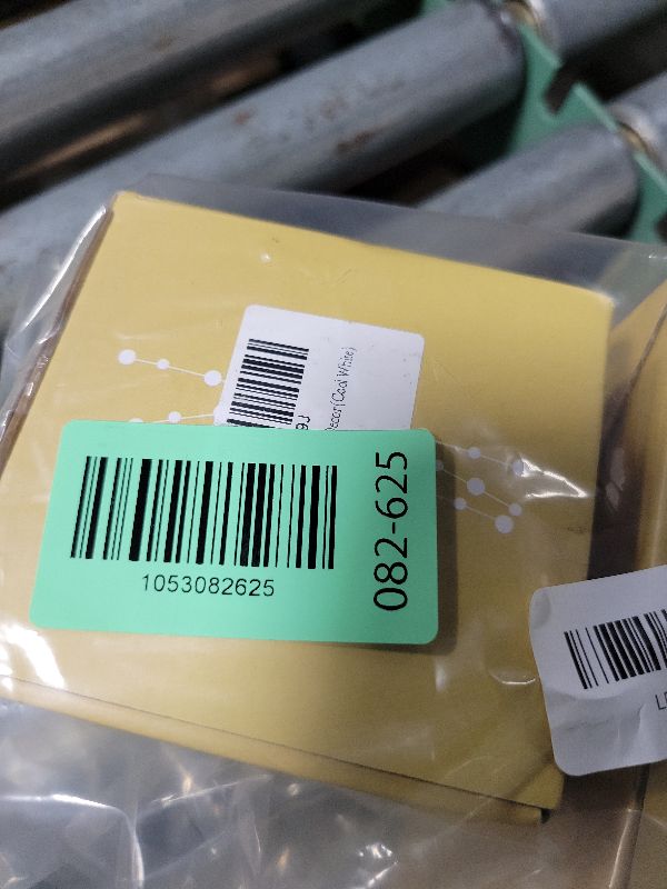 Photo 1 of 2-Pack Fairy Lights Battery Operated with Remote, Waterproof 66FT 200 LED Battery String Lights Outdoor Indoor, 8 Modes Twinkle Lights with Timer for Bedroom Wedding DIY Christmas Decor (Cool White)