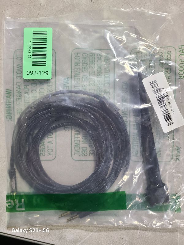 View 3 of 1/8 Inch TRS Stereo Y Splitter Cable 10FT, 3.5mm Male to 2-Male Y-Splitter Stereo Audio Cable, for Cell Phone PC Laptop, Speaker, Headphones, Suitable for Switching or Two Sets of Speakers