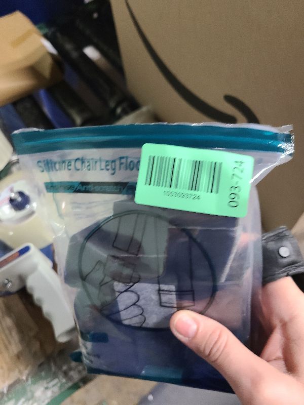 Photo 1 of 16 PCS Square Chair Leg Floor Protector, Silicone Chair Leg Cover, Furniture Leg Protectors with Felt, Mobile Table Leg pad, Protect The Floor from Scratches.1 1/2 in Black.