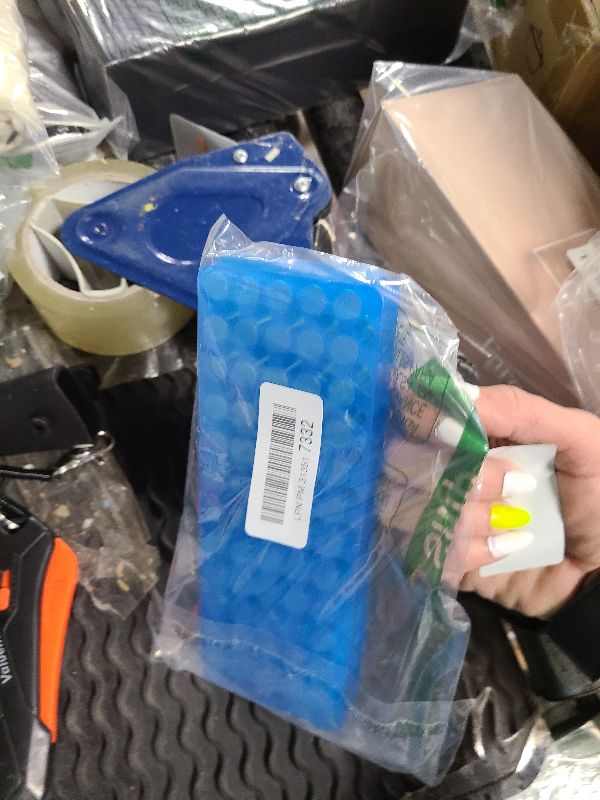 Photo 1 of 1Pcs Tube Rack,Microcentrifuge Tube Rack, Double-Sided Plate Centrifugal Pipe Rack, for 0.5ml-2ml Centrifugal Pipe, 60 Holes (Blue)