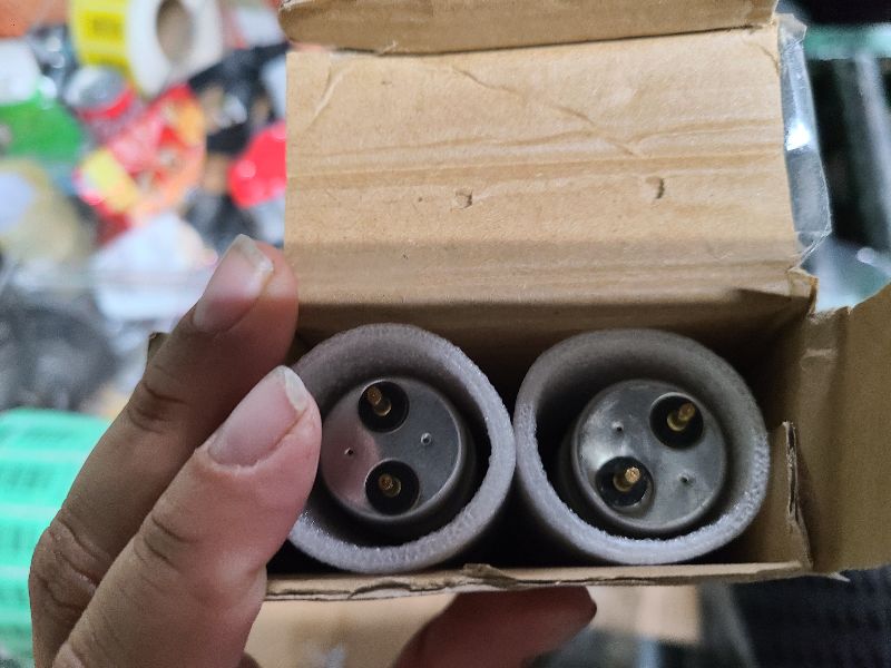 Photo 1 of 18 Inch F15T8/WW Fluorescent Light Bulbs, 3000K Warm White, T8 15 Watts Replacement Bulbs, Fluorescent Tube for Counter and Cabinet Fixture, G13 Base - 2 Pack