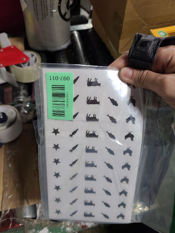 Photo 1 of 10 Sheets(500 Qty) Meal Stickers,Wedding Food Choice Sticker for Place Cards, Beef, Chicken,Fish (Color Changing Gold)