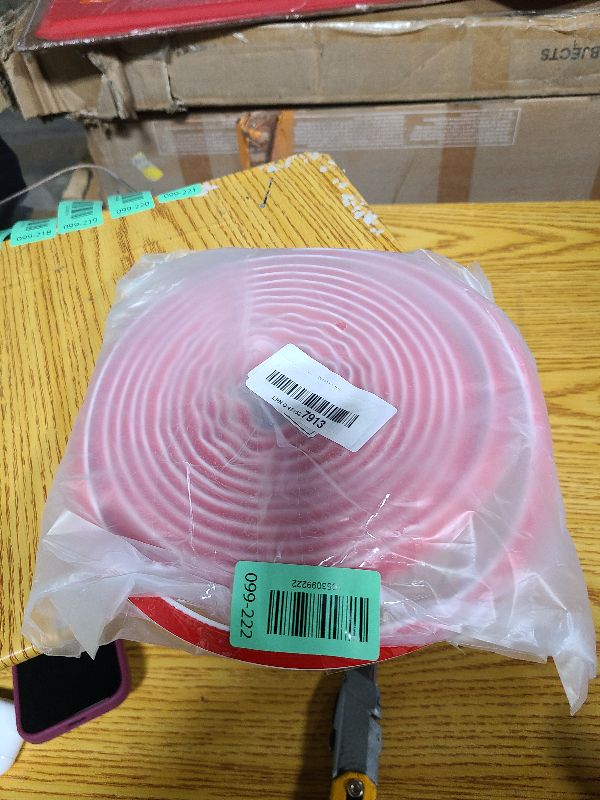 Photo 1 of 19.6' Flexible Quarter Round Molding, Peel and Stick Shoe Molding Baseboard,Selfadhesive Corner Trim for Wall Floor Edge, Bendable Rubber Trim for Stair,Countertop,Backsplash, Bathroom Bathtub (White)