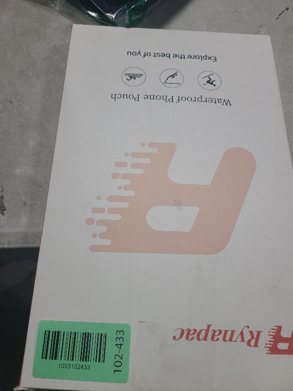 Photo 1 of [Up to 10"] Large Waterproof Phone Pouch Bag - 2 Pack Waterproof Phone Case for iPhone 17 16 15 14 Pro Max Galaxy S25 S24 Ultra, IPX8 Cellphone Water Protector Pouch Beach Essentials Travel Must Haves