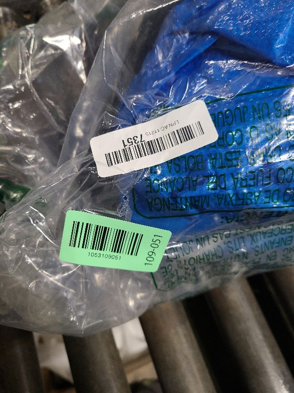 Photo 1 of 10ft Rectangular Pool Cover 130 in x 72 in Inflatable Pool Cover 10 x 7 ft Above Ground Pool Covers for Garden Outdoor Paddling Family Ten Foot Inflatable Pools Protector