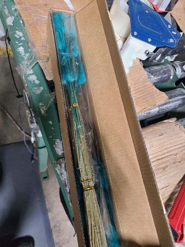 Photo 1 of 120pcs Bunny Tails Dried Flowers Plant Boho Pampas Grass 17 inch for Home Decor Wedding Bouquet Natural Flower Arrangements (Dark Blue)