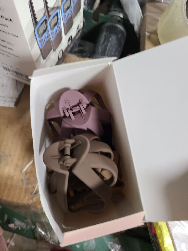 Photo 1 of 2.8 Inch Medium Octopus Hair Clips for Women, Matte Claw Clips for Thin Hair, Strong Hold Non-slip Spider Octopus Clip for Fine Hair Jaw Clips