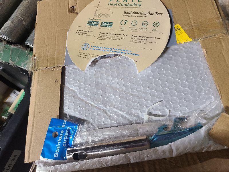 Photo 1 of 2 Pack Gas Stove Heat Diffuser Plate, Round Fast Defrosting Tray Aluminum Non-Stick Coating Cookware Simmering Thawing Plate Conduction Multifunctional, Flame Guard Protection Stovetop (9.3'' & 11'')