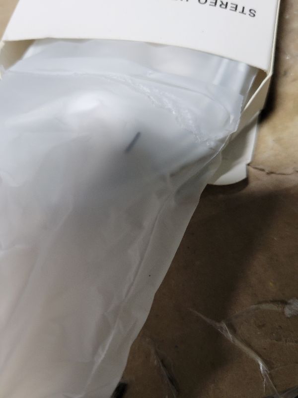 Photo 1 of 2 Pack Wired Headphones for iPhone Earbuds with Built-in Microphone & Volume Control Nosie Reduction Earphones Headsets Compatible with iPhone 14 13 12 11 Pro Max XS XR X 8 7, Support All iOS System