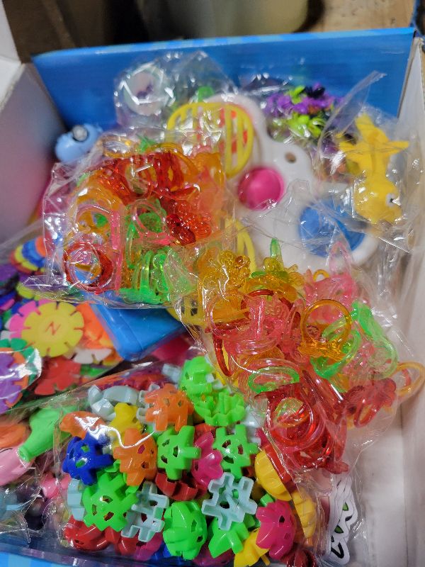 Photo 1 of 1000 PCS Party Favors for Kids, Bulk Fidget Toys,Goodie Bags Stuffers, Treasure Box Toy for Classroom Prizes, Birthday Gifts, Stocking Pinata Filler Stuffers