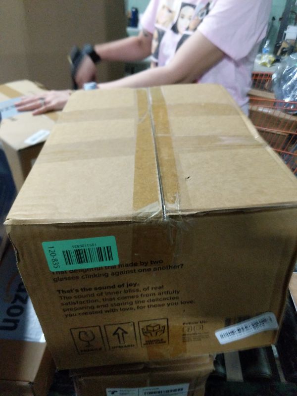 Photo 1 of [6 Pack] 32 oz. Wide-Mouth Glass Mason Jars with Metal Airtight Lids and Bands 1 quart Large for Canning, Preserving, & Meal Prep