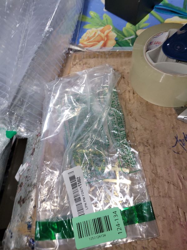 Photo 1 of 1PCS Gold Happy Birthday Cake Topper, 4.7 x 5.5 Inches Birthday Cake Decorations, Glitter Mirror Acrylic Cake Topper for Birthdays, Anniversaries, or Milestone Celebrations