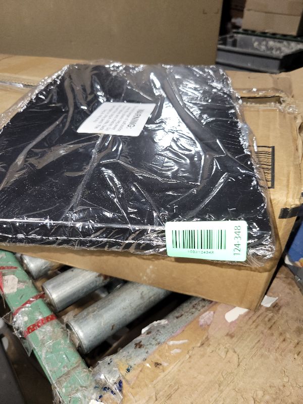 Photo 1 of 11x17 1/2-Inch Round Ring Poly Binder