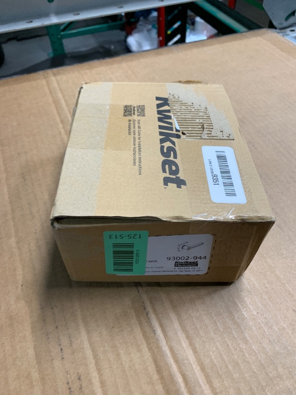 Photo 1 of ***(PARTS ONLY/ MISSING PARTS/ NON FUNCTIONAL)***Kwikset Casey Entry Door Handle with Lock and Key, Secure Keyed Reversible Lever Exterior, For Front Entrance and Bedrooms, Matte Black , Pick Resistant Smartkey Rekey Security and Microbana