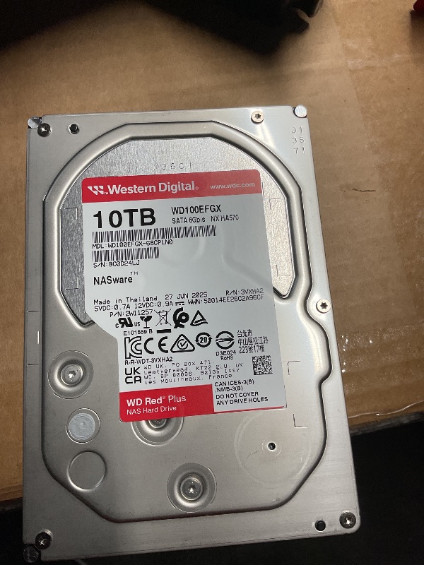 Photo 1 of (sold for parts only) Western Digital 10TB WD Red Plus NAS Internal Hard Drive HDD - 7200 RPM, SATA 6 GB/s, CMR, 512 MB Cache, 3.5" - WD100EFGX