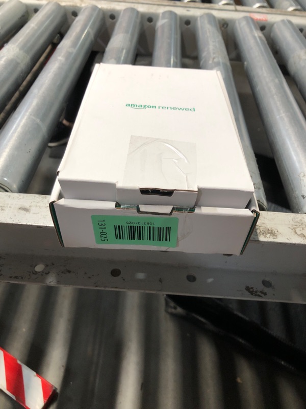 Photo 1 of ***MISSING PARTS***Apple Watch Ultra [GPS + Cellular 49mm] Titanium Case with Midnight Ocean Band, One Size (Renewed Premium)