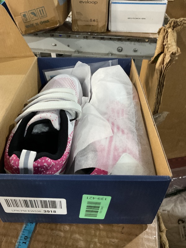 Photo 1 of (EU40) (USED/FAIR) Unisex Road Bike Cycling Shoes Compatible with Peloton Shimano SPD Bike Riding Shoes for Men Women, 3 Straps, Pre-Installed Delta Cleats for Indoor Outdoor Cycling Biking Size 40EU (White-Pink)