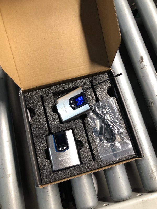 Photo 1 of (power tested) (used/fair) Alvoxcon TG220S Dual Wireless Lapel Mic for iPhone, DSLR Camera, PA Speaker, YouTube, Podcast, Video Recording, Conference, Vlogging, Church, Interview, Teaching