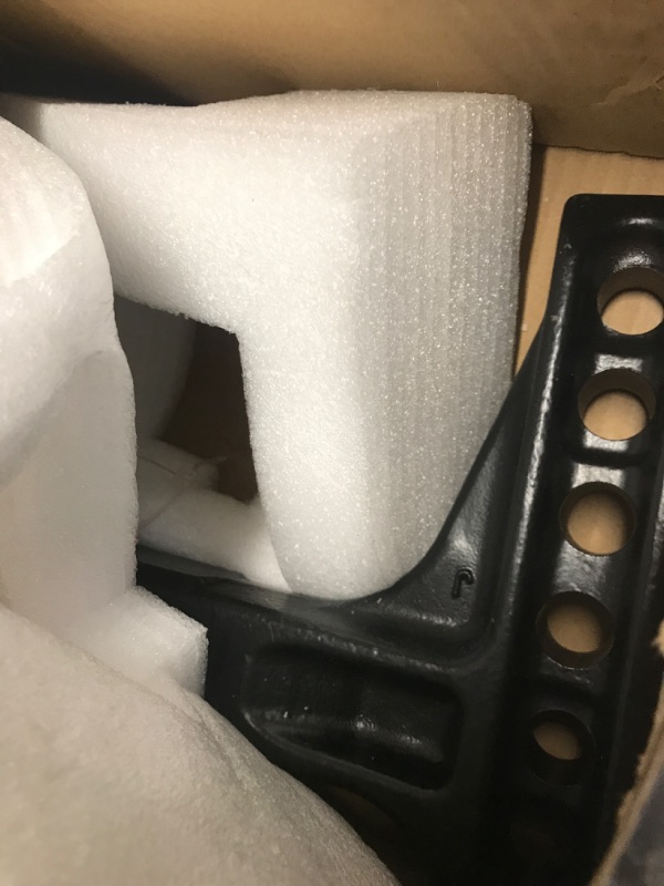 Photo 1 of *** FOR PARTS***Camco Eaz-Lift Elite 1200lb Weight Distribution Hitch with Height Adjustable Forged Shank (48059)