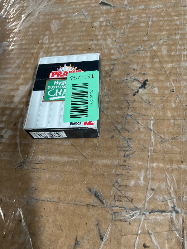 Photo 1 of ????? Rikagaku White Dustless Chalk, 6-Pieces (DCC-6-W)