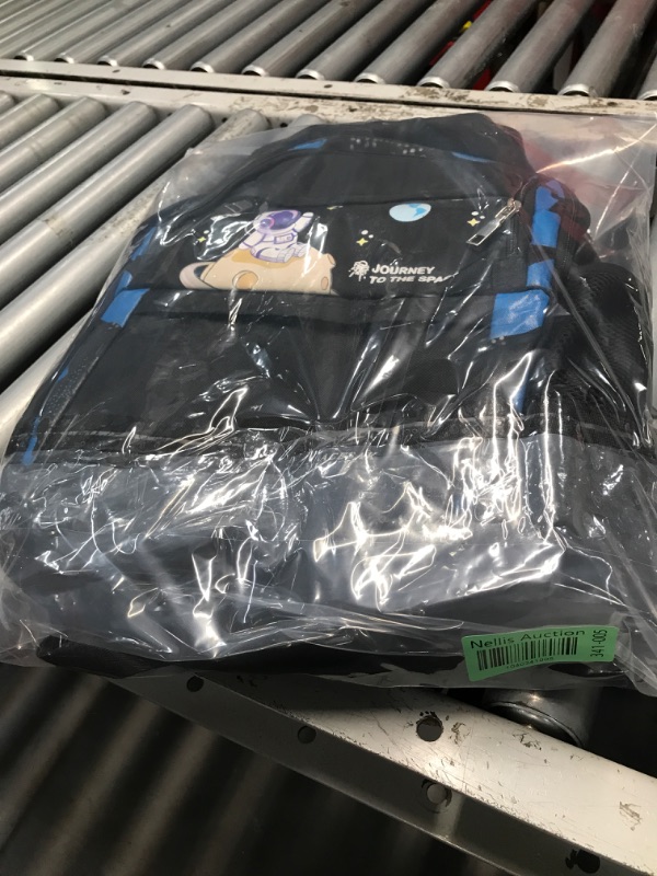 Photo 1 of (used)(missing piece)(see all images) ACESAK Backpack for Boys - Boy Backpack Schoolbag for Boys Kids Children Teens Girls Elementary Middle School Bags
