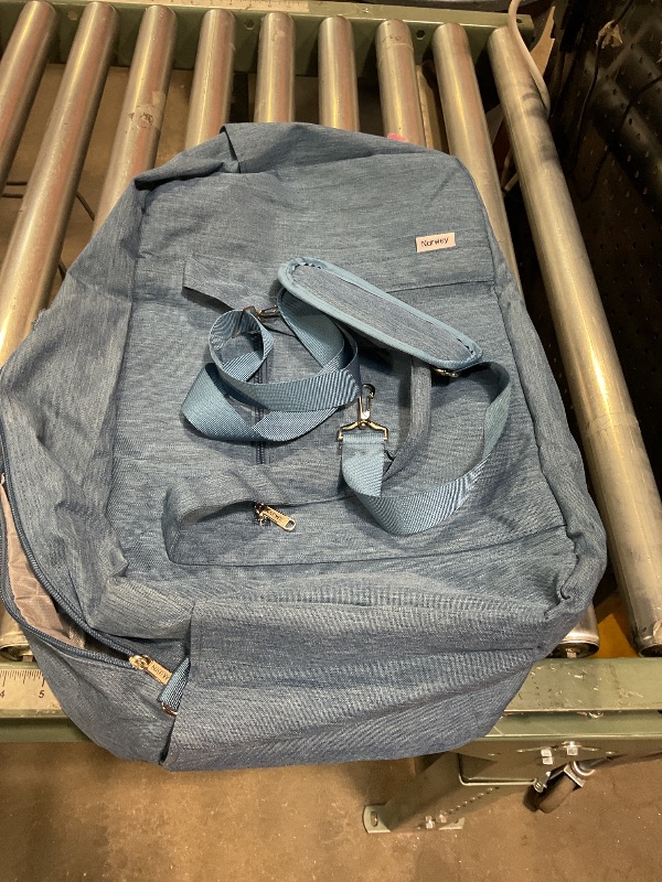 Photo 1 of ***USED/MINOR CUT***Narwey For Spirit Airlines Personal Item Bag 18x14x8 Foldable Travel Duffel Bag with Laptop Compartment Weekender Overnight Bag for Women and Men 25L (Navy Blue)