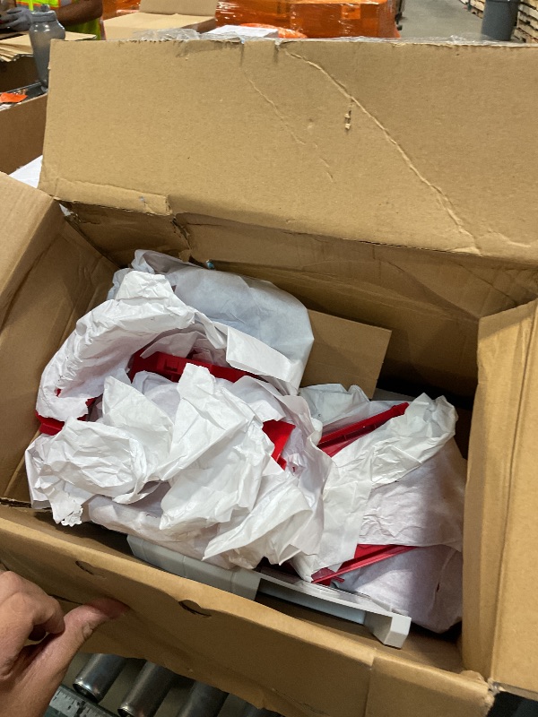 Photo 1 of **broken**Paw Patrol, Mighty Lookout Tower with 4 Exclusive Bonus Action Figures, Toy Car, Lights and Sounds (Amazon Exclusive), Kids Toys for Ages 3 and up